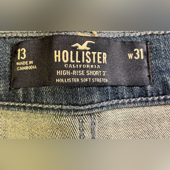 Hollister Jean Shorts - Picture 2 of 11